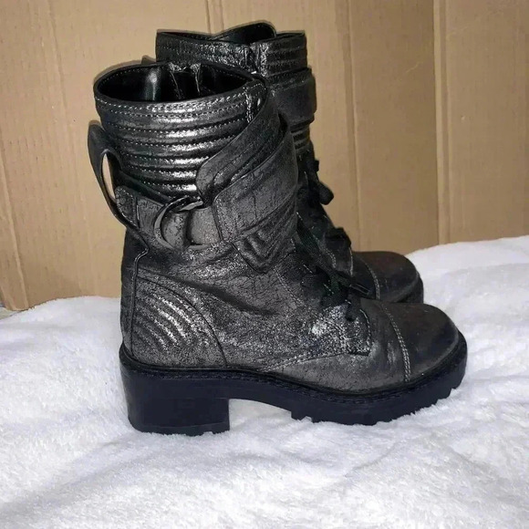 DKNY Women's Basia Lugged Sole Buckle Combat & Lace-up Boots Metallic Graphite. - Picture 6 of 8